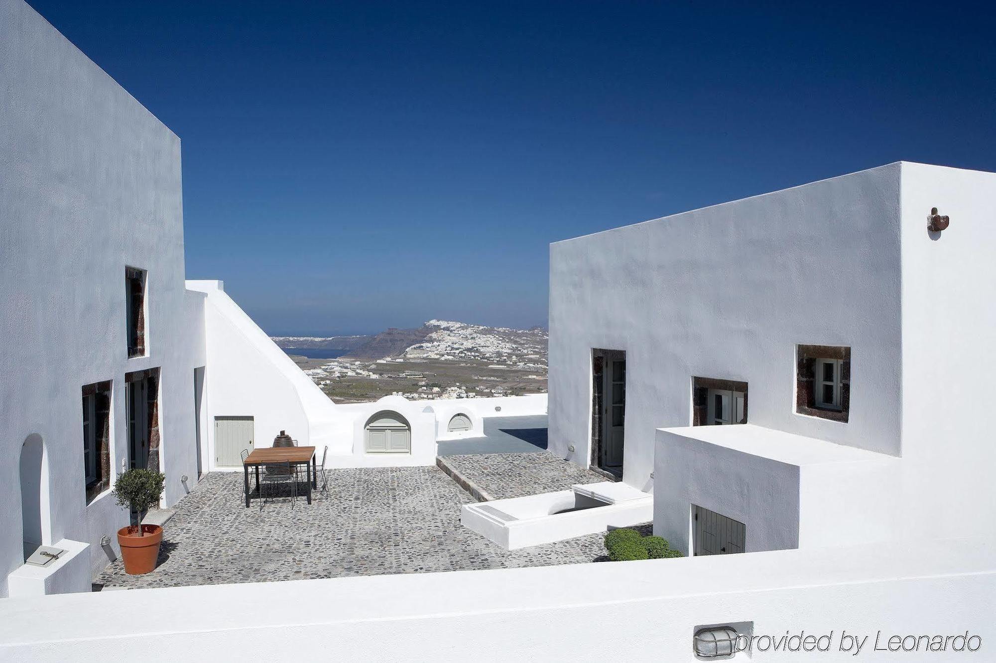 Villa Fabrica Santorini Pyrgos Kallistis Exterior photo